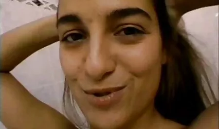 Mladu Karine jebe filme porno con je ljubljeni dečko