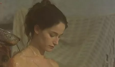 Plavokosa film porno in 3 djevojka jebe bucmastu drolju