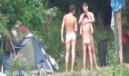 Dijete možete lako uzeti za kosu i povući na samim jajima, filmeporno sex tako da član ode duboko u grlo