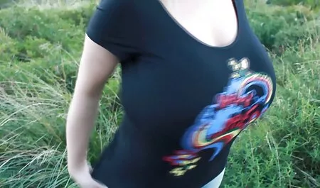 Čovjek je objesio mršavu bebu i rugao joj filmeporno hd se