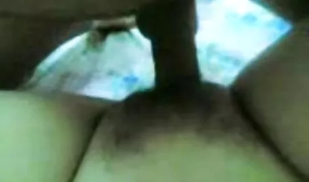 Djevojke filme porno cu casting su se prvo napijele, a zatim jebale sa striptizetom
