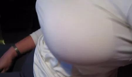 Jebena zgodna brineta filme porno gratis na net na balu