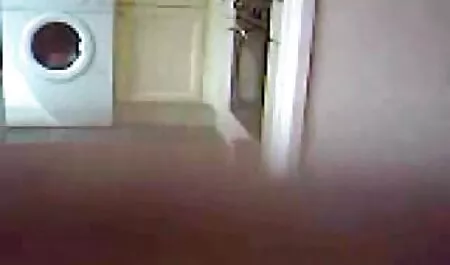 Skromno je dijete zavodilo filmeporno hd očuha i jebalo ga u spavaćoj sobi