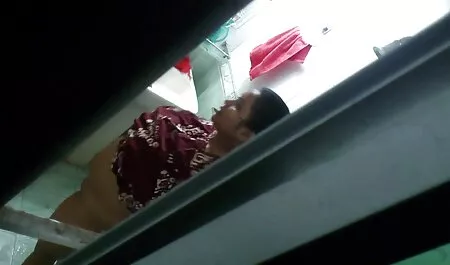 Djevojke su došle u red da sisaju kurac filmeporno amatori
