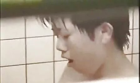 Brutalni muškarac jebe filmeporno hd seksi prsata plavuša kraj kamina
