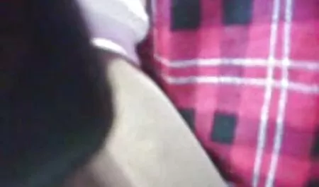 Pucao je brineta na autobusnoj stanici i jebao download filme porn se