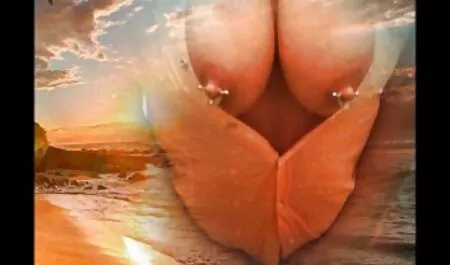Plavokosa Tracy Lindsay liže Lolainu pičkicu filme porno grati