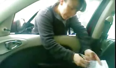 Zlovoljni studenti uredili su grubu grupu u kuhinji, niti jedna kuja neće ostati bez pažnje, pojebat će sve, filme porno grati nahranit će sve spermom
