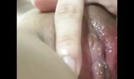 Chick se jebe na porno kastingu da bi mogao filmeporno cu travestiti dobiti posao