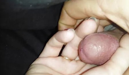 Mlada preplanula kuja odgurnula je svoju macu filme porn
