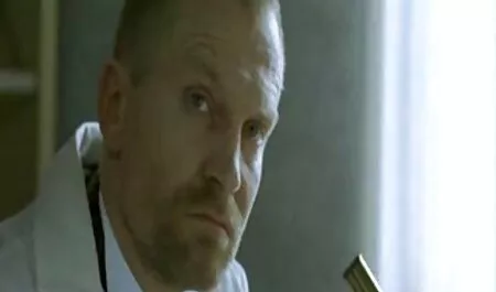 Ogroman, debeo filme porno 10 penis štreber u uskom analu mlade brinete