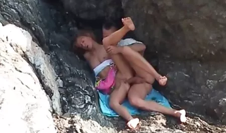 Mlada baba filmeporno gratis online dobiva jebeni momak