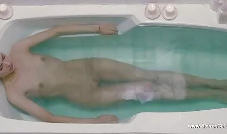 Visoka plavokosa supruga sjeba film porno anl se pred mužem s ćelavim žigolom