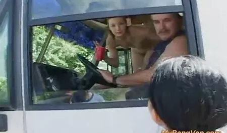 Crvenokosa Savannah Fox analno se jebe filmeporno gratis na zid