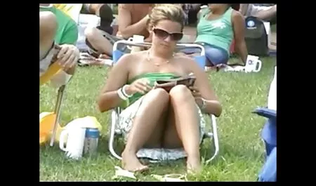 Crvenokosa vitka drolja zadovoljna seksom i spermom na usnama filmeporno grati