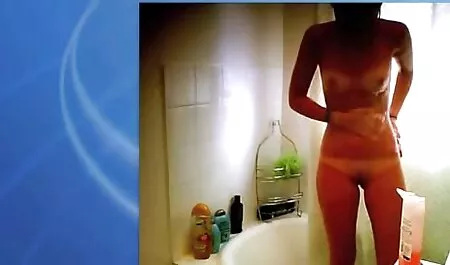 Djevojka i njen filmeporno amatori dečko jebe se na kauču
