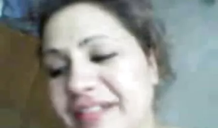 Zrela očuh mlada kći filmeporno cu flocoase Bailey Brookes