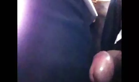 Seksi, filmeporno xxxl nezasitna plavuša jebe pohotnog taksista