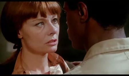 Ljepotica uzima masni penis filme porno torent u usta