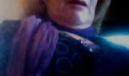 Plavuša sisa pijetao prvi put je filmeporno xxxl dobio sperma u usta