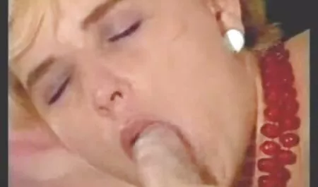 Zabrinuti ležerni očuh jebe svoju filme porno cu casting slatku posvojenu kćer