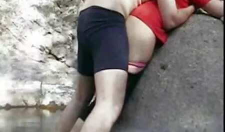 Ljepotica Kate Alton jebe filmeporno gratis online crnjaku kraj kamina