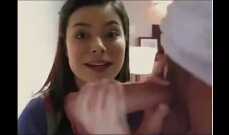 Ruski filme porno xnxxcom par se sjeba na šumskoj staji
