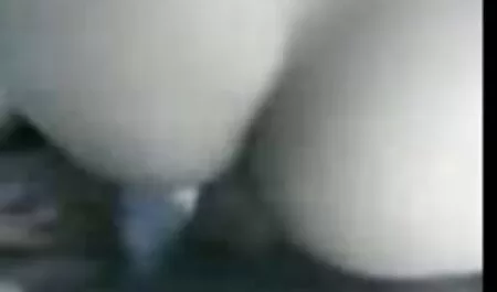 Gotska brineta voli sisati masni penis filme porno italiana