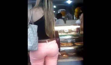 Horny filmeporno xxnx djevojčura Carmen Callaway dobiva orgazam