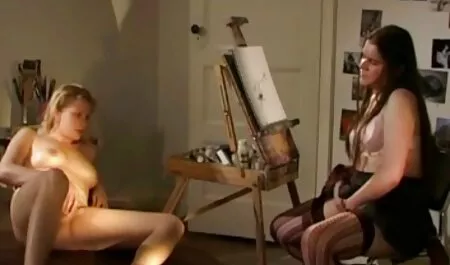 Djevojka je došla filmeporno hd naći posao